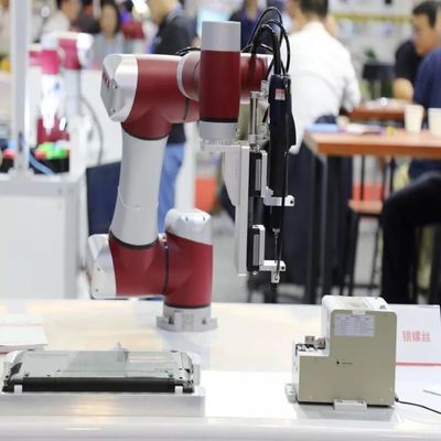 Cánh tay robot 6 trục Robot cobot JAKA Zu 12 cho robot hàn tự động