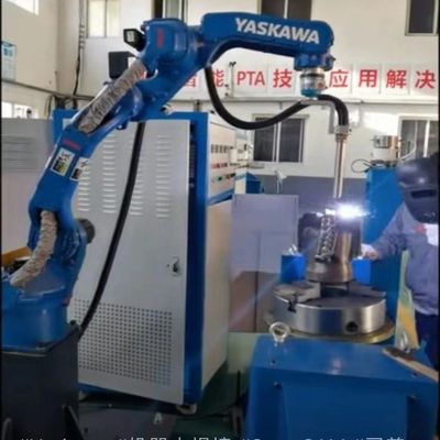6 cánh tay robot Aixs CNC của Motoman GP110 với tải trọng 110KG cho thiết bị xử lý vật liệu