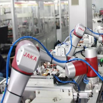 Robot JAKA của Trung Quốc Robot JAKA Zu 18 Cobot làm robot hợp tác