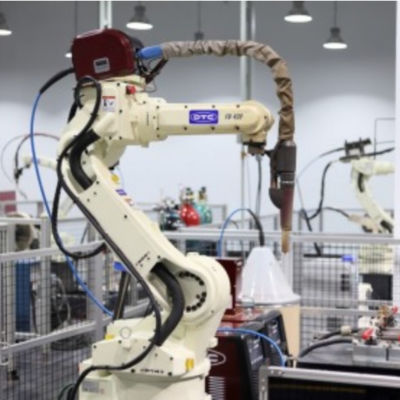 Robot hàn MIG 6 trục Máy hàn rô bốt ô tô OTC FD-B6