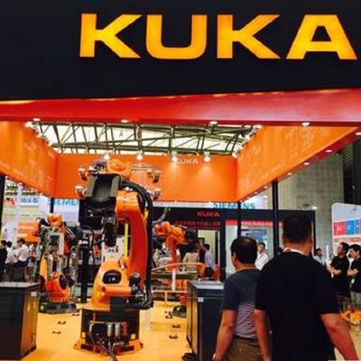 Robot tải trọng cao KR360 R2830 hàn robot được sử dụng cho máy đánh bóng và máy hàn điểm