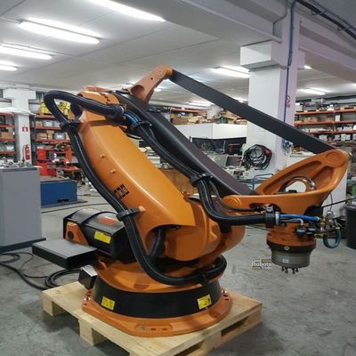 Mỏ hàn KR 180 R3200 PA Mig Gas Shield Máy hàn robot 5 trục