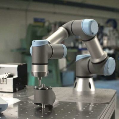 Cánh tay robot tự động 6 trục UR5e Nạp và dỡ hàng Robot chọn và đặt