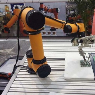 Robot AUBO Cánh tay robot AUBO i3 6 trục để chọn và đặt robot hợp tác