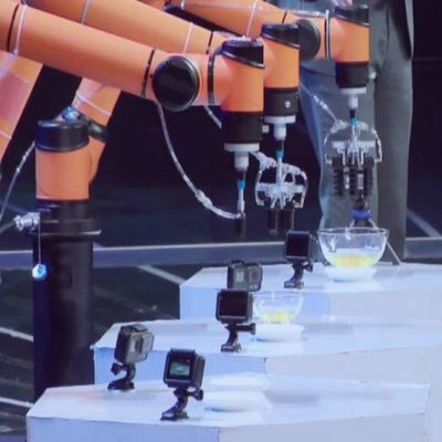 Cobot AUBO I16 6 trục để tải và dỡ hàng như một robot cộng tác