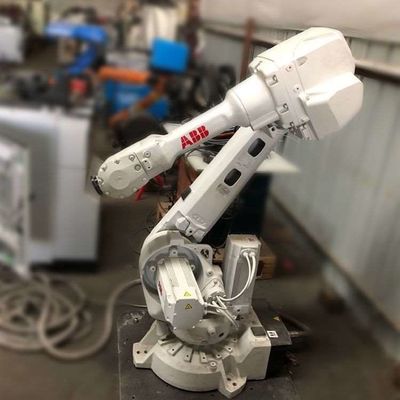 Chọn và đặt Robot IRB 2600-12 / 1.65 Cánh tay robot 6 trục làm robot công nghiệp