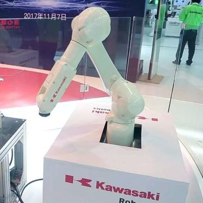 Cánh tay robot công nghiệp 6 trục RS007N để xử lý vật liệu như robot lắp ráp