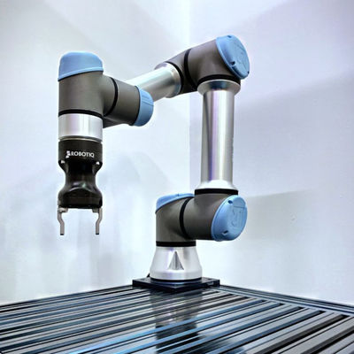 Robot công nghiệp Cánh tay robot đa năng 6 trục UR5e Máy móc &amp; thiết bị công nghiệp với máy gắp và đặt