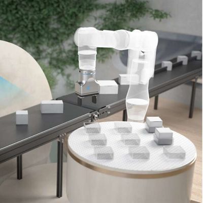 Robot Gripper 2FG7 với cánh tay robot công nghiệp CNGBS để xử lý như một robot hợp tác