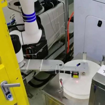 Robot hợp tác CR10 Trung Quốc với cánh tay CNC 6 trục Robot trọng tải 10kg làm người đứng đầu